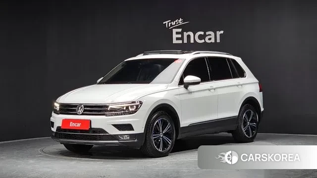 Volkswagen Tiguan second Generation 2020 Белый из Кореи