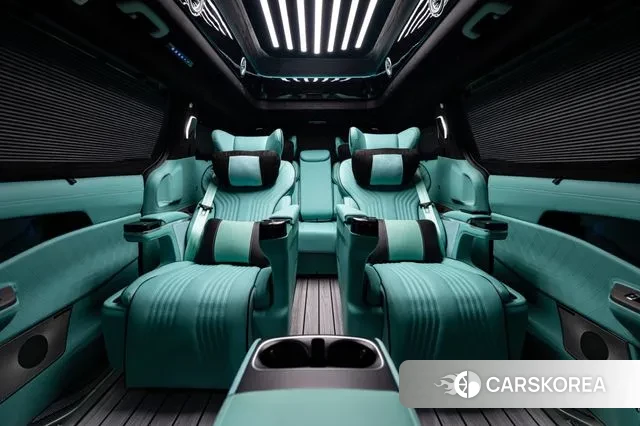 Kia The New Carnival 4th Generation 2025 Белый из Кореи