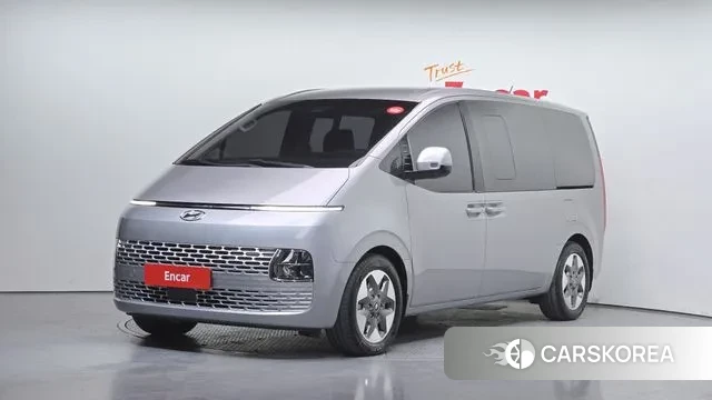 Hyundai Staria 2022 Серебряный из Кореи