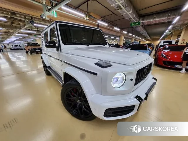 Mercedes-Benz G-Class W463b 2021 Белый из Кореи