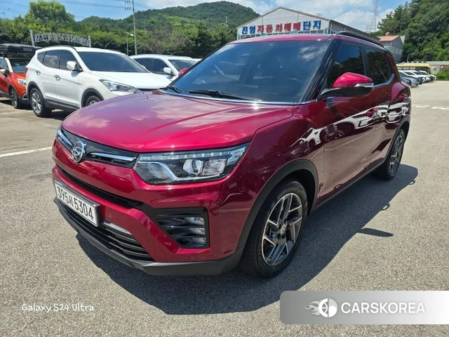 Ssangyong Berry New Tivoli 2022 Красный из Кореи