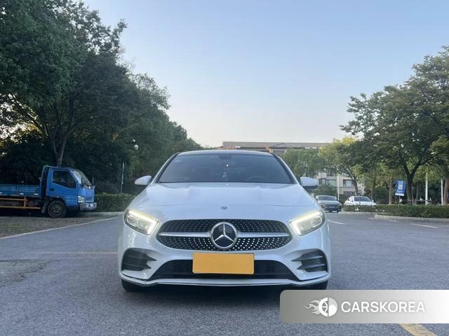 Mercedes-Benz Class A 2021 Белый из Китая