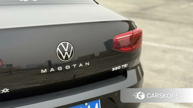Volkswagen Magotan 2022 Черный из Китая