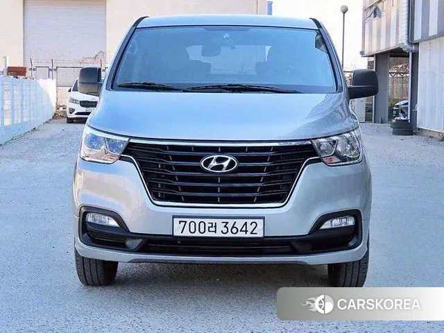 Hyundai The New Grand Starex 2020 Серебряный из Кореи