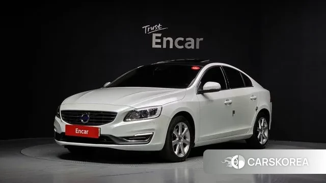 Volvo S60 2018 Белый из Кореи