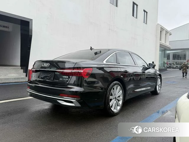 Audi A6L 2024 Черный из Китая