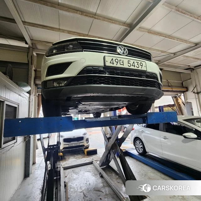 Купить Volkswagen Tiguan second Generation из Южной Кореи