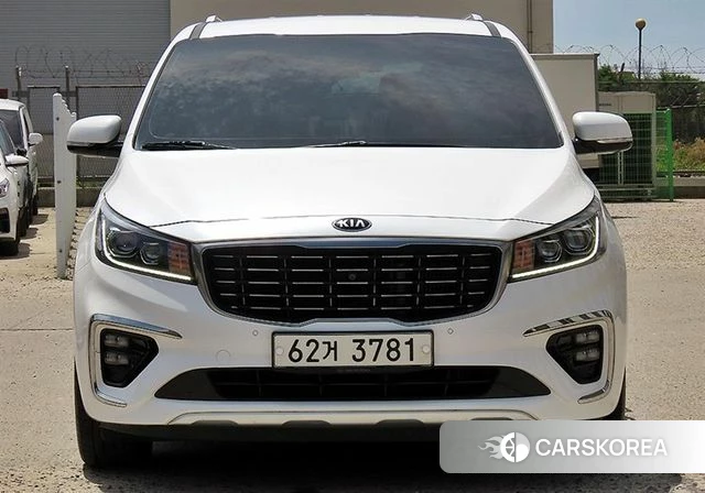 Kia The New Carnival 2018 Белый из Кореи