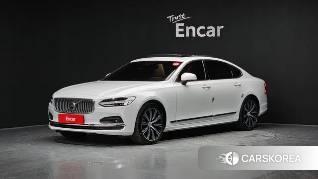 Volvo S90 2023 Белый из Кореи