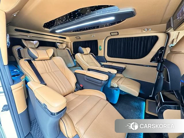 Toyota Hiace 2023 Белый из Китая