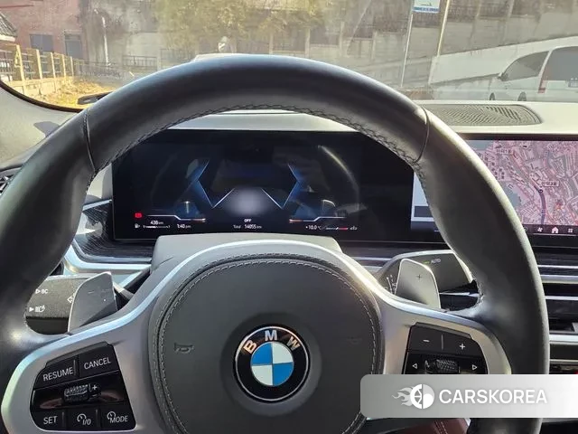 BMW X6 (G06) 2023 Цвет галактики из Кореи