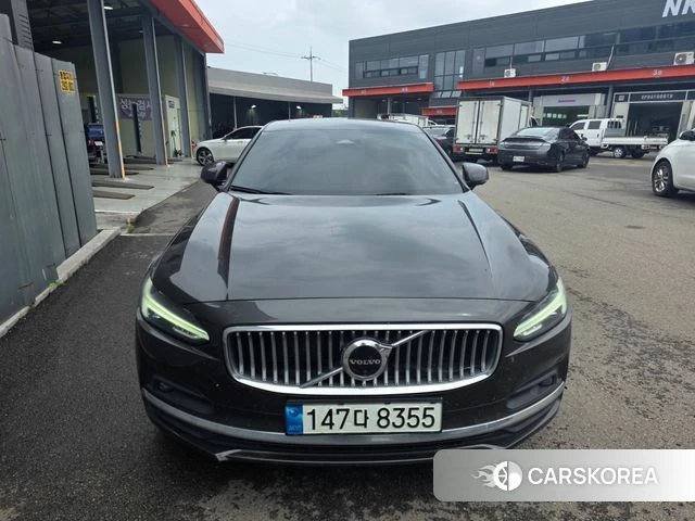 Volvo S90 2022 Серый из Кореи