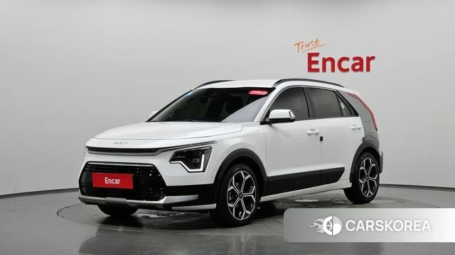 Kia Di Ol Nu Niro 2022 Белый из Кореи