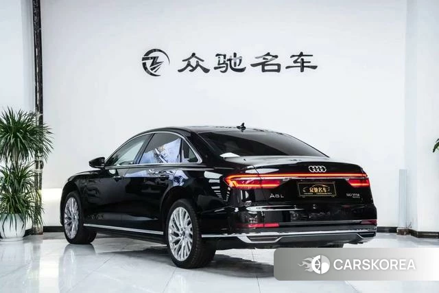 Audi A8 2021 Черный из Китая
