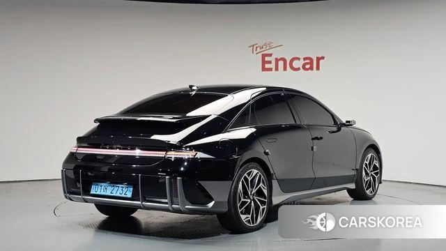 Hyundai Ionic 6 2023 Черный из Кореи