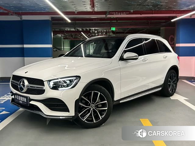 Mercedes-Benz GLC 2022 Белый из Китая