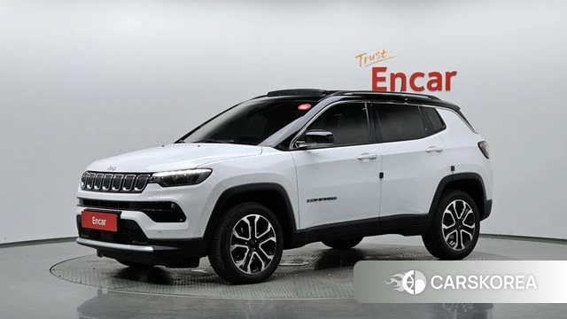 Jeep Compass 2nd Generation 2022 Белый из Кореи