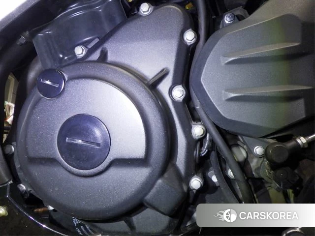 Engine photo