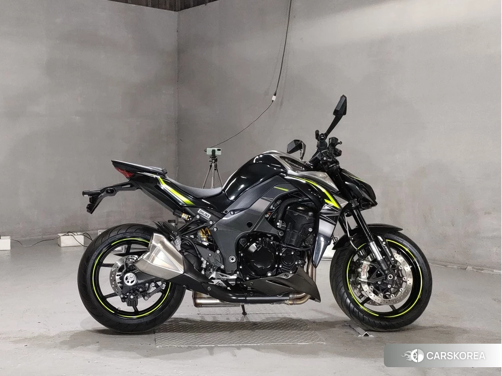Проданный Kawasaki Z1000R 2017 из Японии, фото 2
