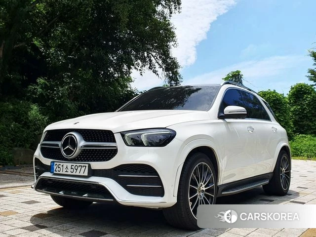 Mercedes-Benz GLE-Class W167 2023 Белый из Кореи