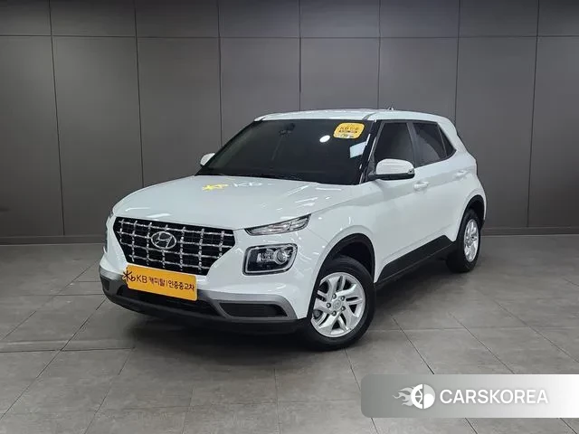 Hyundai Venue 2023 Белый из Кореи
