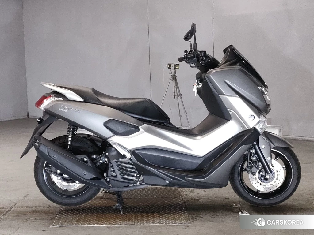Проданный Yamaha N-MAX 155 2017 из Японии, фото 2