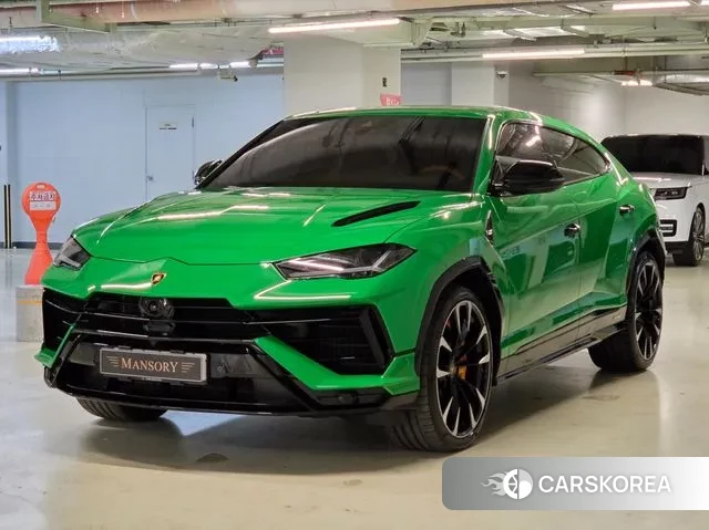 Lamborghini Urus 2023 Зеленый из Кореи