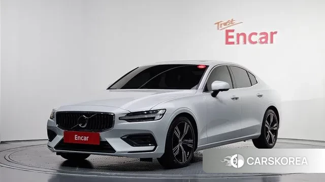 Volvo S60 3rd generation 2021 Белый из Кореи