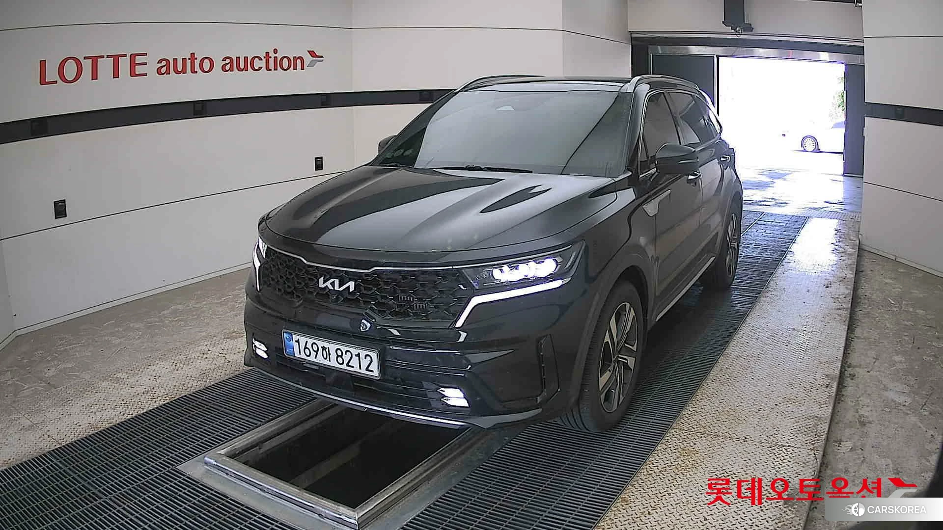 Kia Sorento Hybrid 2022 Черный из Кореи
