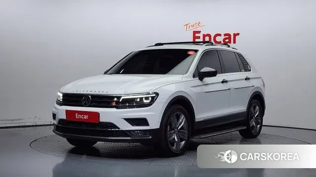 Volkswagen Tiguan second Generation 2018 Белый из Кореи