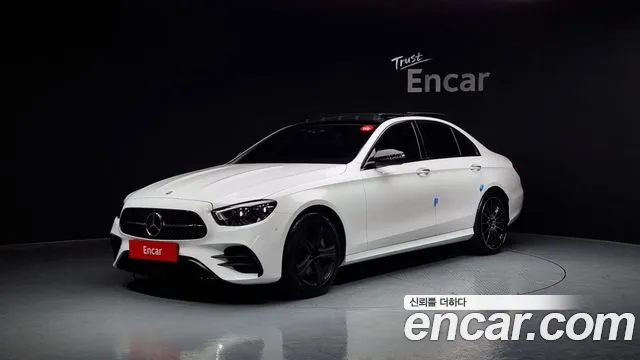 Mercedes-Benz E-Class W213 2022 Белый из Кореи