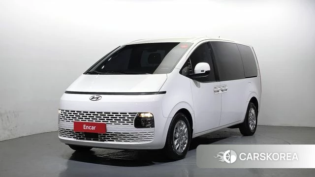 Hyundai Staria 2022 Белый из Кореи