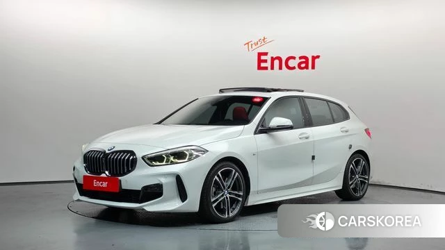 BMW 1 Series (F40) 2021 Белый из Кореи