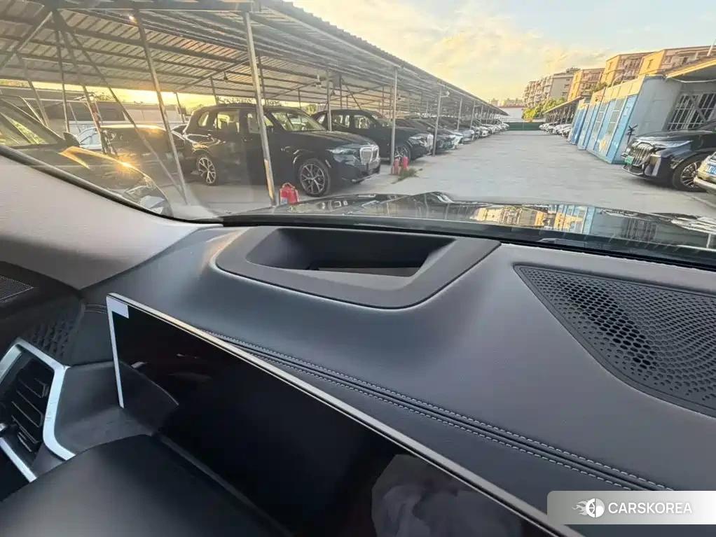 BMW X5 2026 Черный из Китая