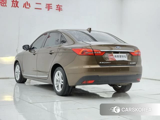 Ford Forrest 2019 Коричневый из Китая