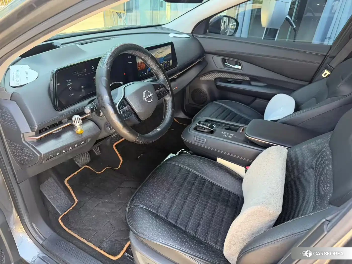 Nissan Ariya 2023 Silver/gray из Китая, фото 2