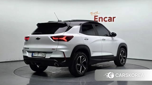 Chevrolet (GM Daewoo) Trailblazer 2022 Белый из Кореи