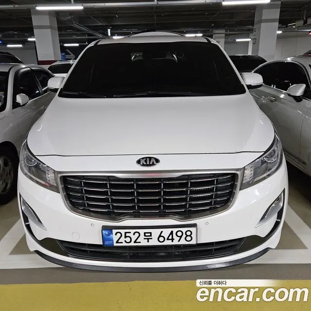 Kia The New Carnival 2018 Белый из Кореи