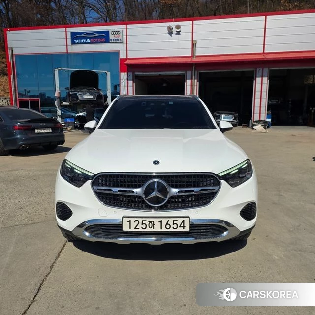 Mercedes-Benz GLC-Class X254 2023 Белый из Кореи