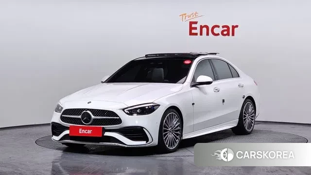 Mercedes-Benz C-Class W206 2024 Белый из Кореи