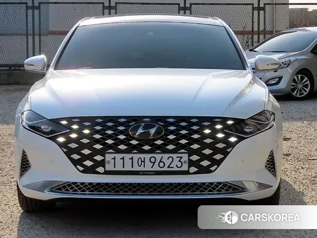 Hyundai The New Grandeur IG Hybrid 2020 Белый из Кореи