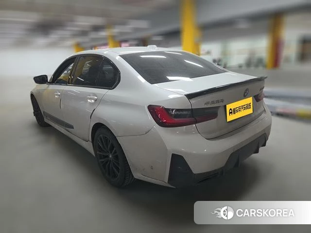 BMW 3 series 2023 Белый из Китая