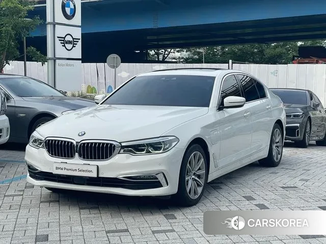 BMW 5 Series (G30) 2020 Белый из Кореи