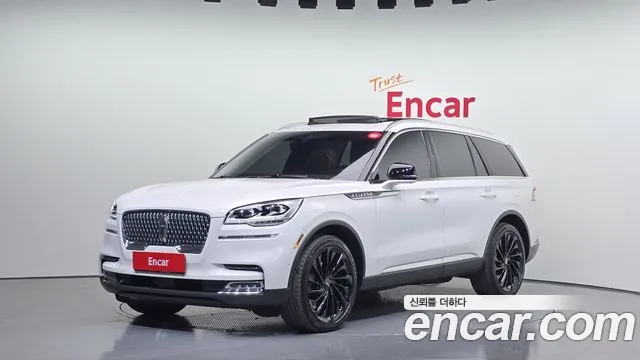 Lincoln Aviator 2nd generation 2021 Белый из Кореи