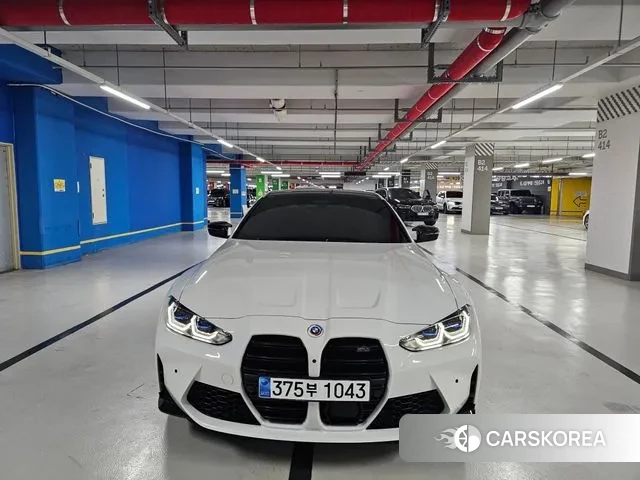 BMW M4 (G82) 2023 Белый из Кореи