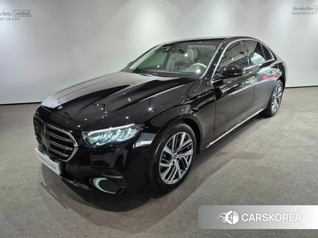 Mercedes-Benz E-Class W214 2025 Черный из Кореи