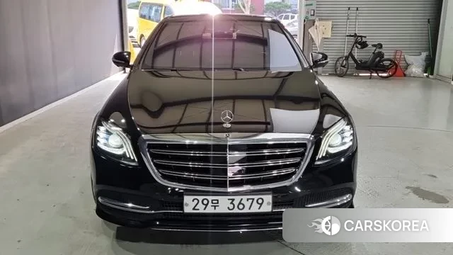 Mercedes-Benz S-Class W222 2018 Черный из Кореи