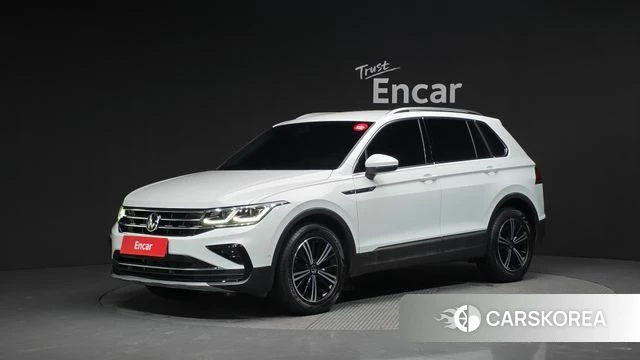 Volkswagen Tiguan second Generation 2022 Белый из Кореи
