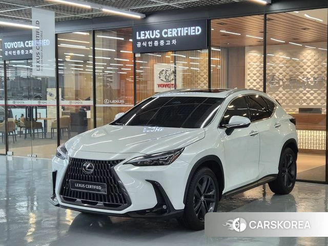 Lexus NX350h Second generation 2025 Белый из Кореи