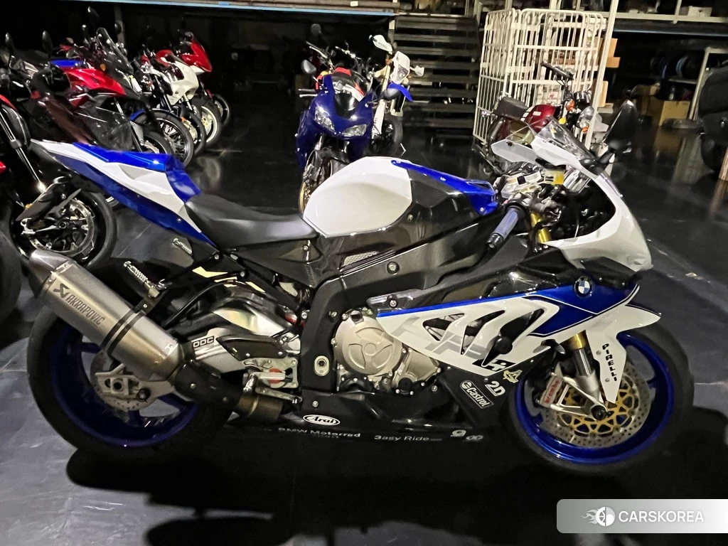 Проданный BMW HP4 2013 из Японии